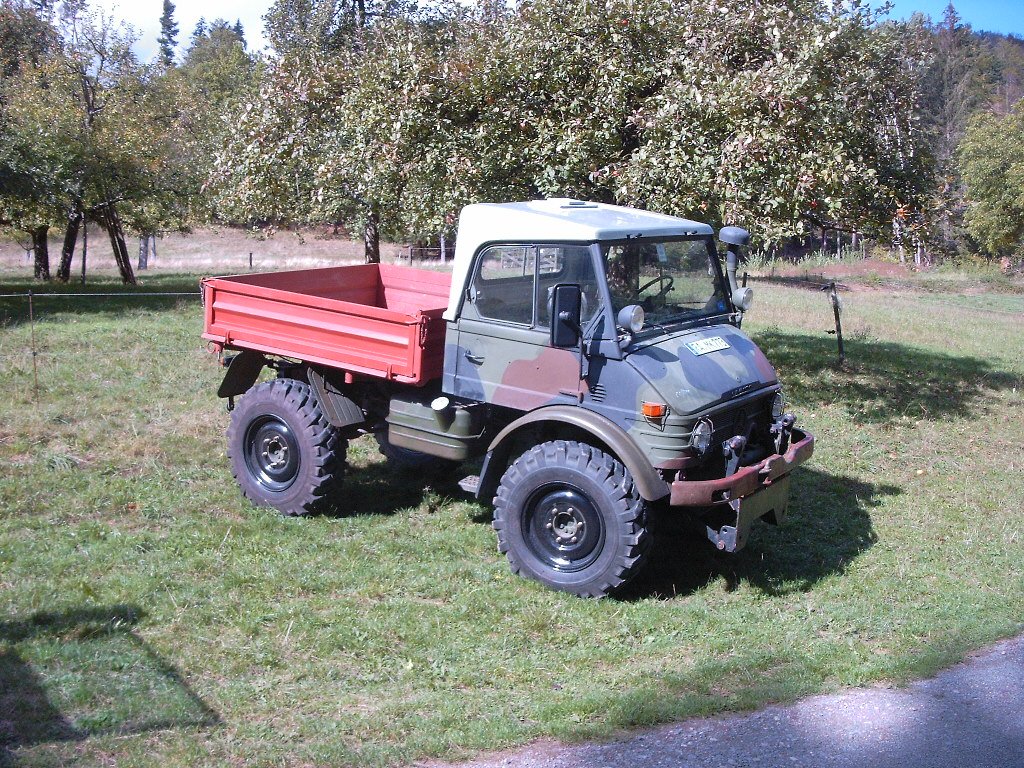 U406, ex Erdarbeitsgerät der Bundeswehr