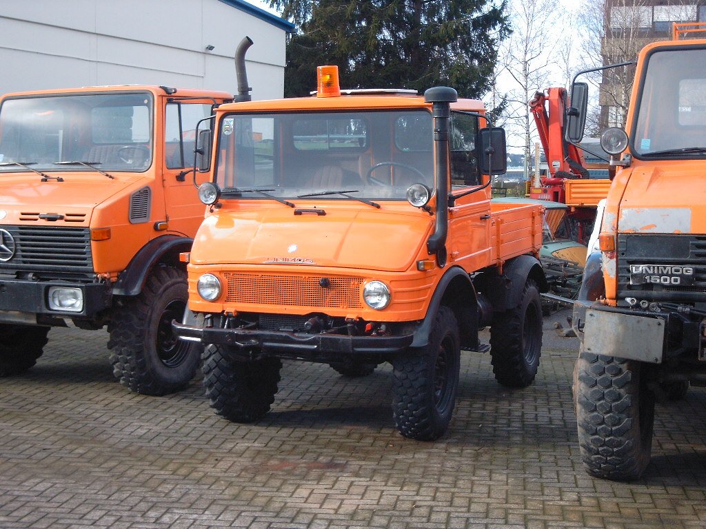 Uwe`s  U407 auf dem Hof von Merex