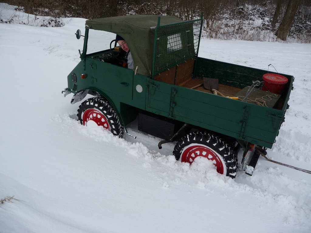 401 er im Schnee 2